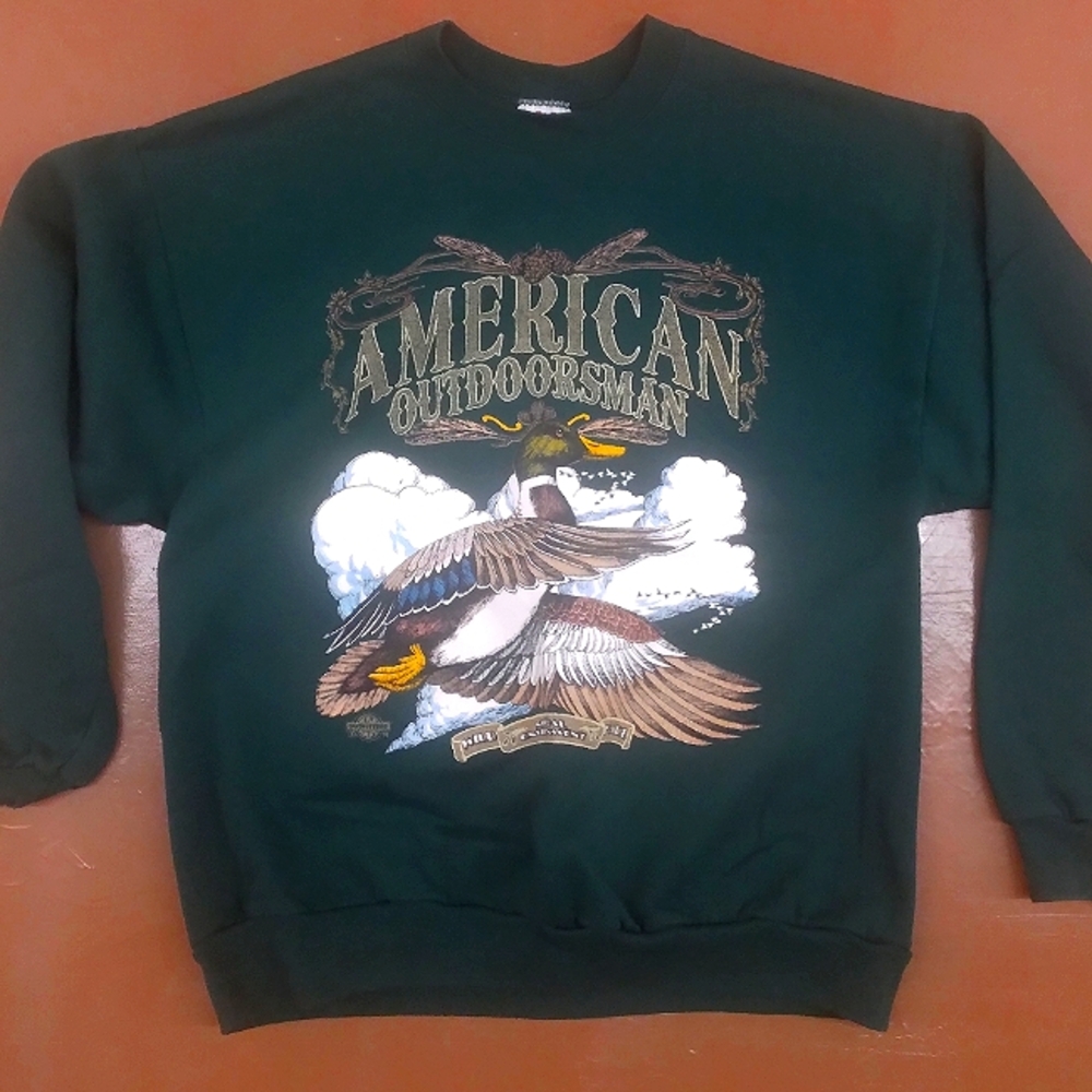 American outdoorsman Green Sweater